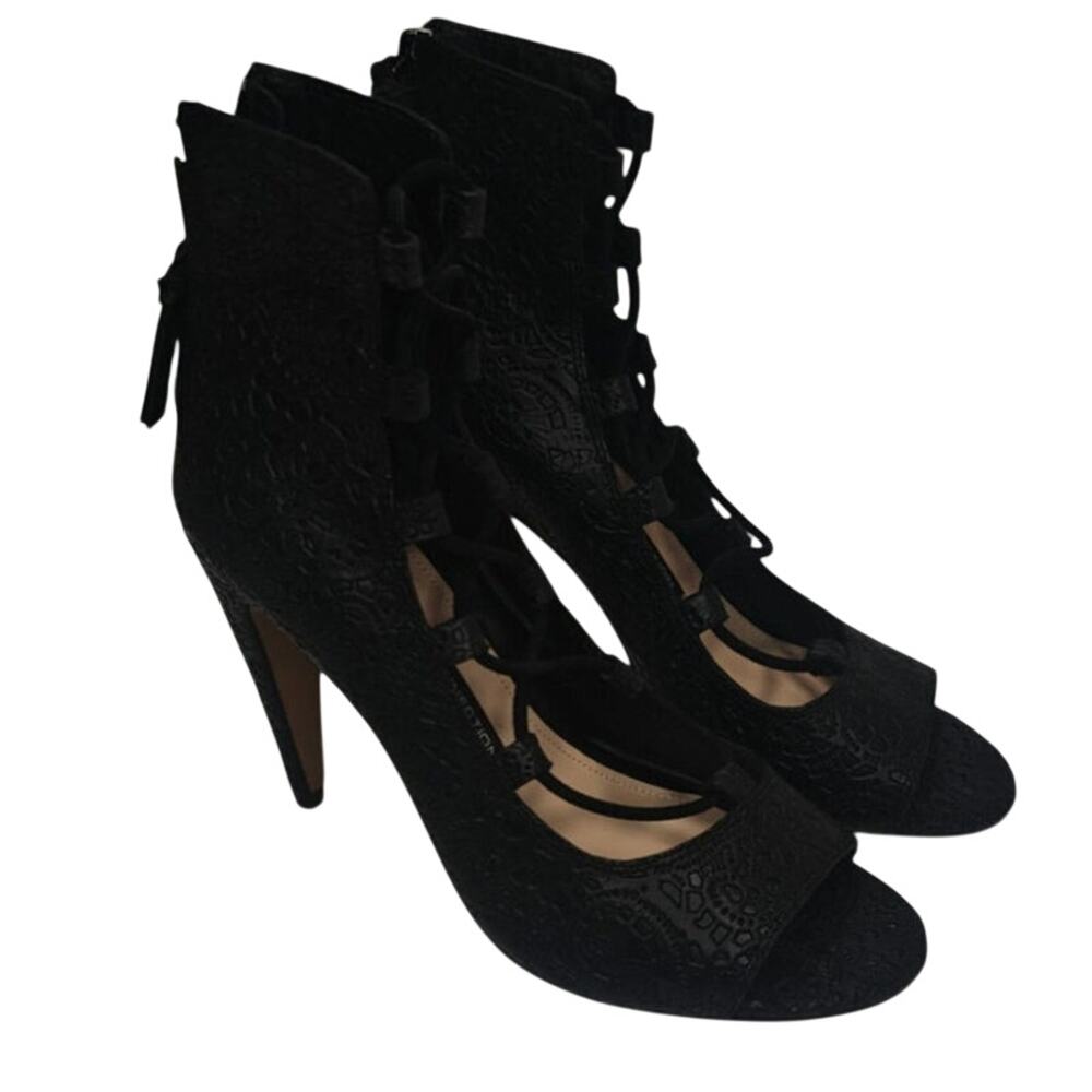 Black French Connection gladiator heels sz 7